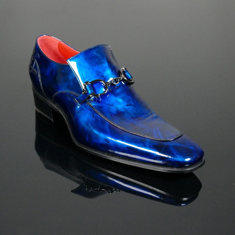 'Mercury' - Handcuff trim apron loafer