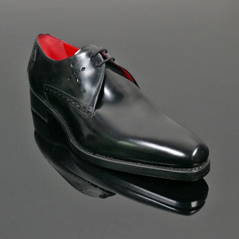 Dexter 'Angel' - Plain Front Gibson