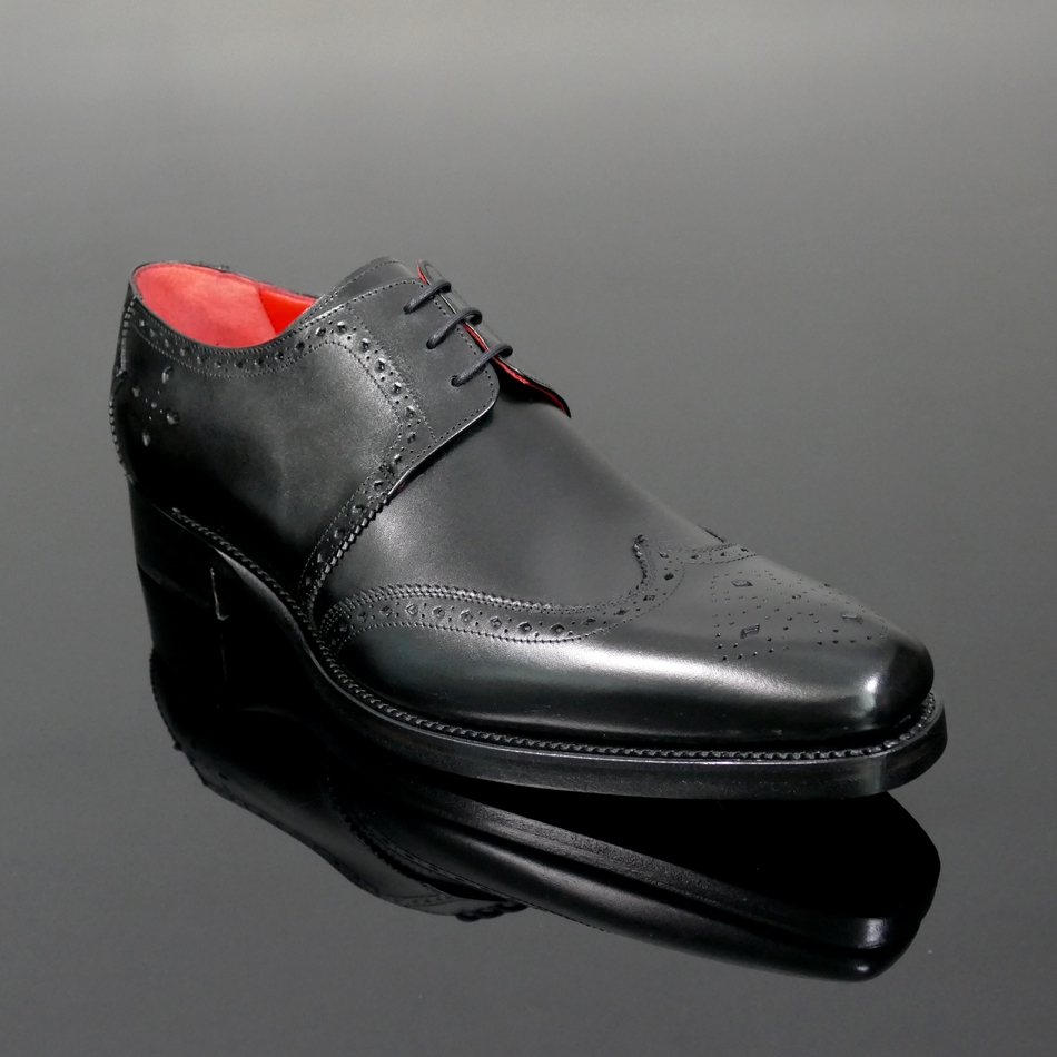 Dexter 'Bay' - Classic wing tip Gibson