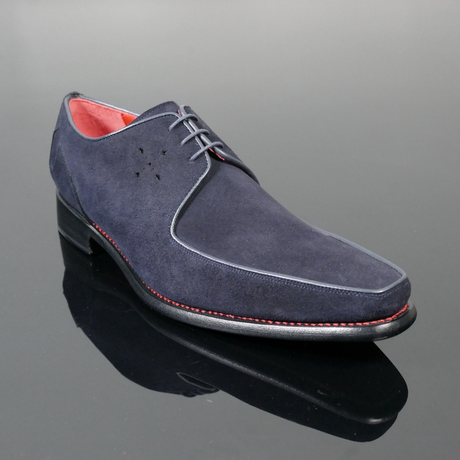 Melly 'Carrington' - Apron front lace up shoe