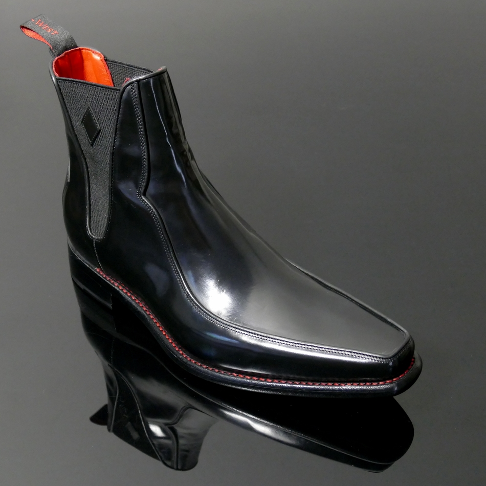 Melly 'Scotts' - Piped Apron Chelsea boot