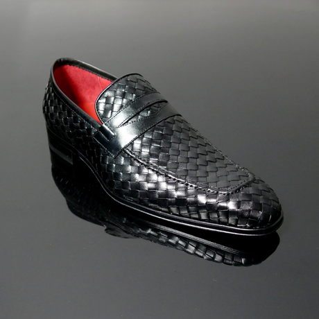 Soprano K169 'Concours' Black Hand weave slip on