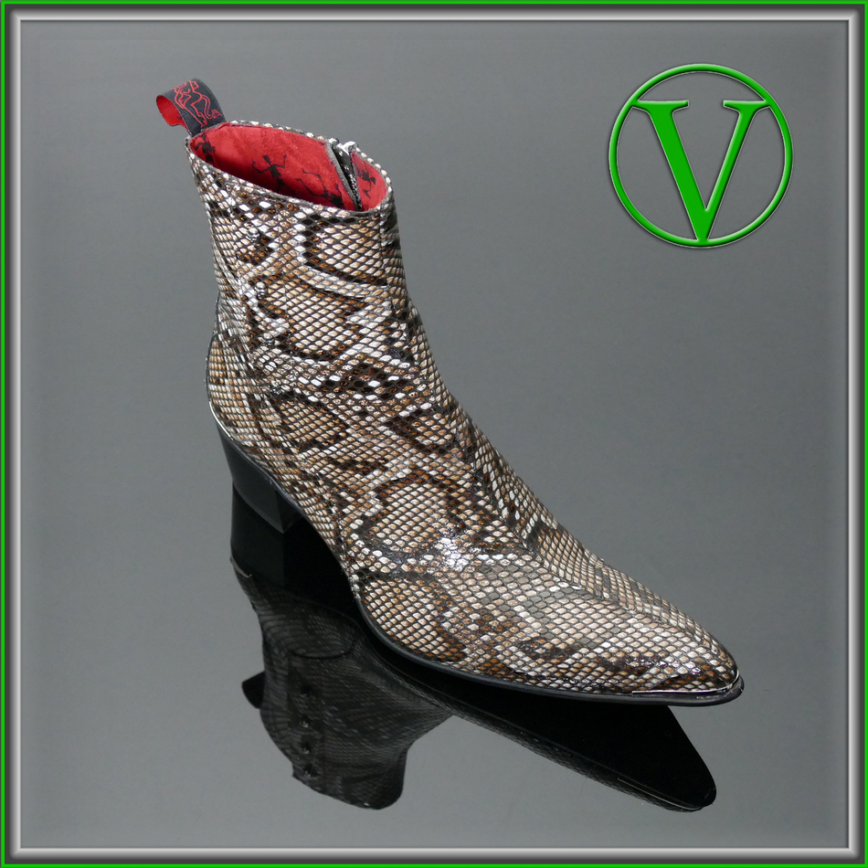 Sylvian K467 'Risk' Vegan Skull Stud boot